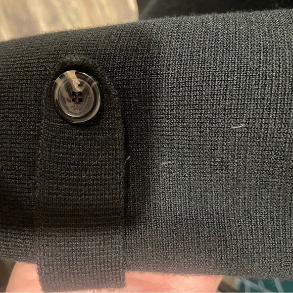 Burberry Black Double-Breasted Trench Coat - Picture 5 of 5